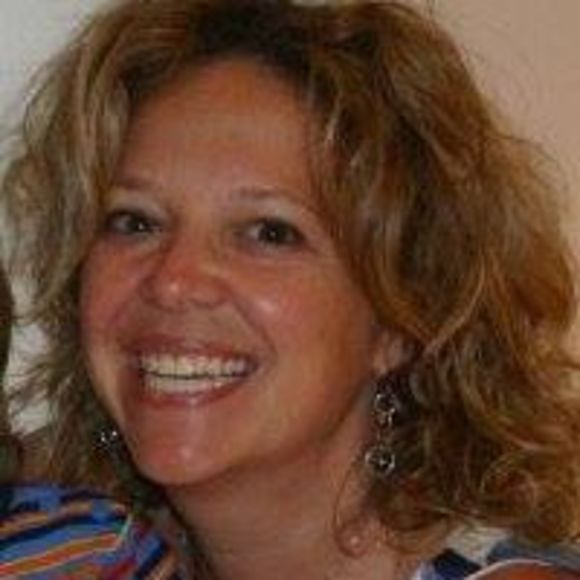 Meet your Posher, Jennifer - Picture 1 of 1